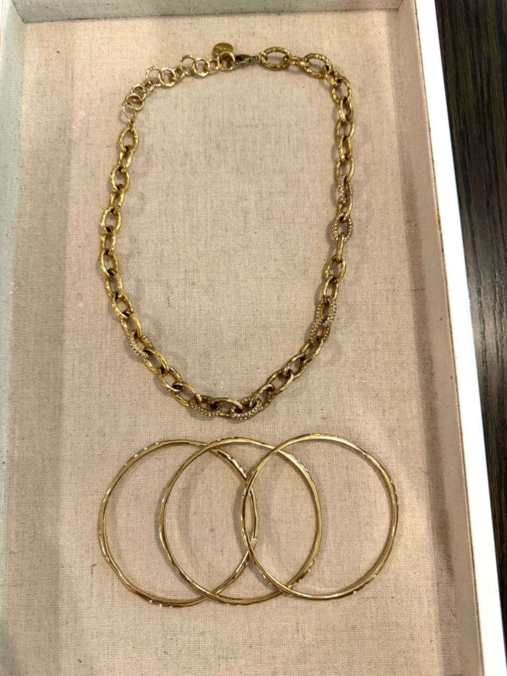 Stella & Dot Gold Link Necklace with Three Gold Bangles